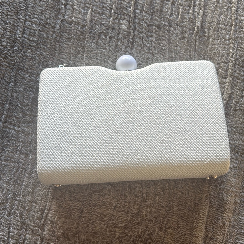 Olga Berg Cece Straw Woven Box Clutch